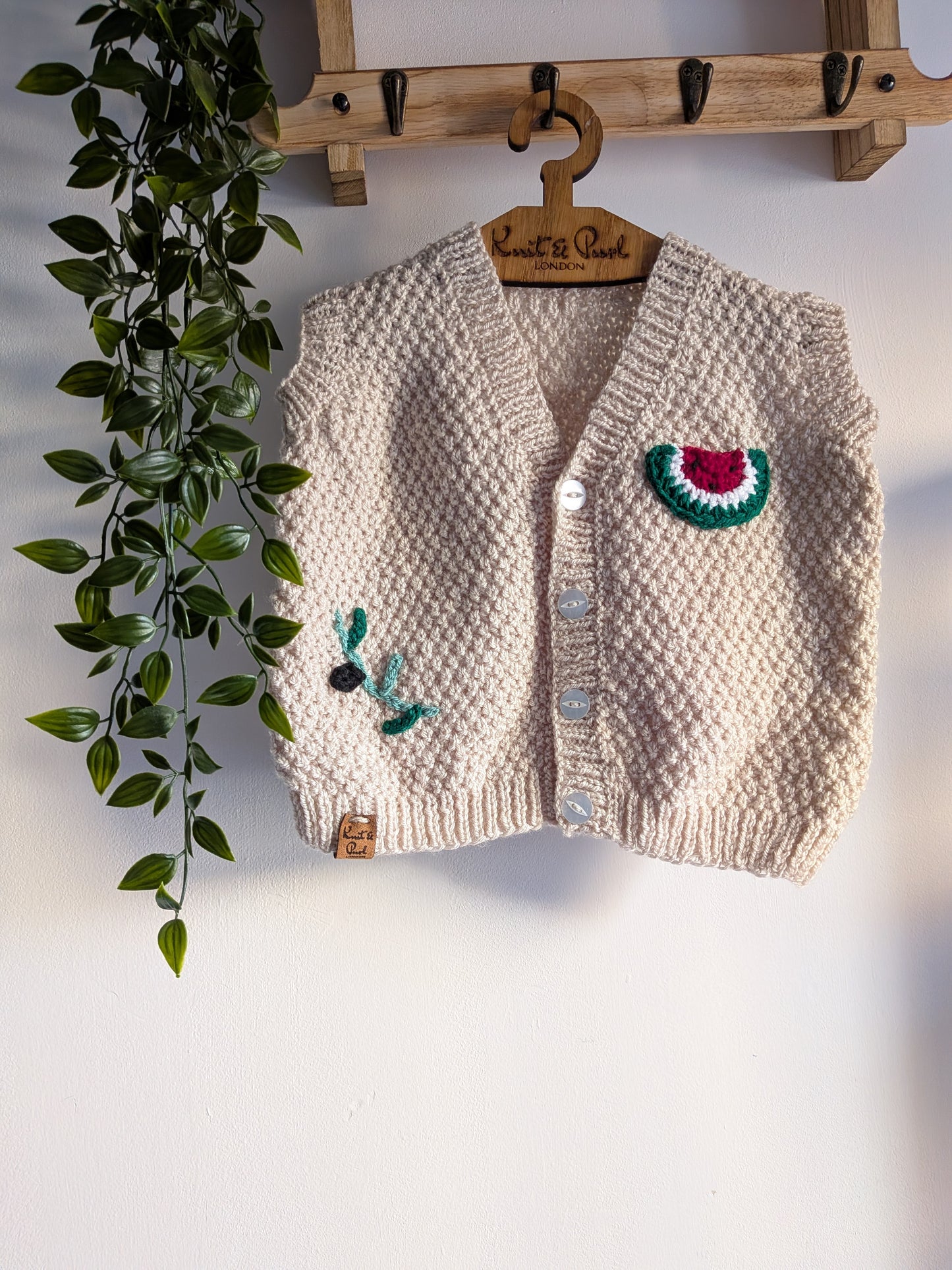 2-3y Hand-knitted Parchment Watermelon Vest